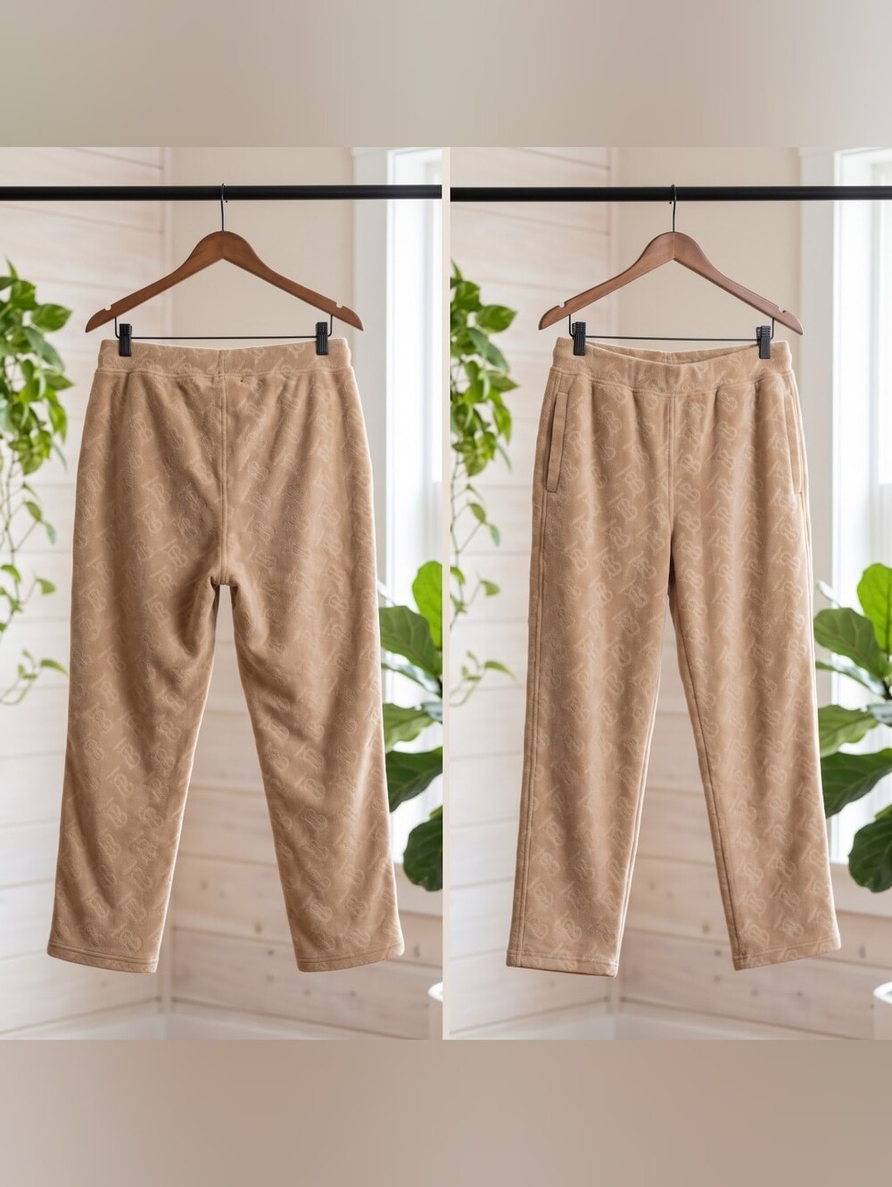 Burberry Monogram Embossed Fleece Lounge Pants Size Medium